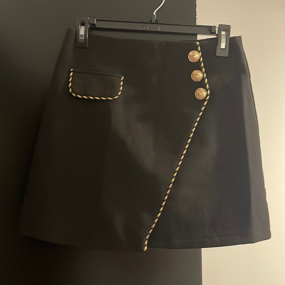 *3 For $30* Size M black and gold detail mini skirt
